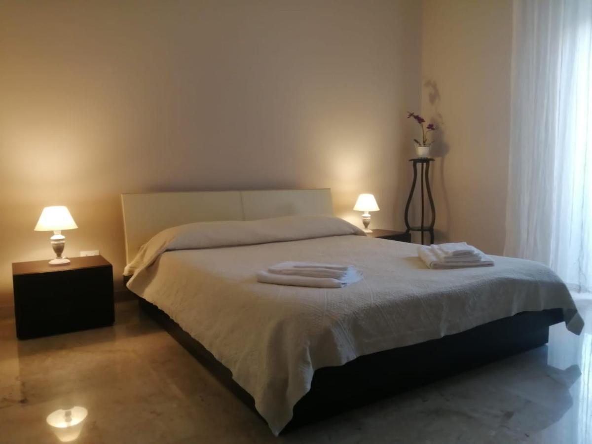 Central Suite Палермо Екстер'єр фото